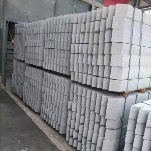 聊城芝麻白树围石 树池