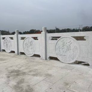 聊城芝麻白河道栏杆 石材栏杆