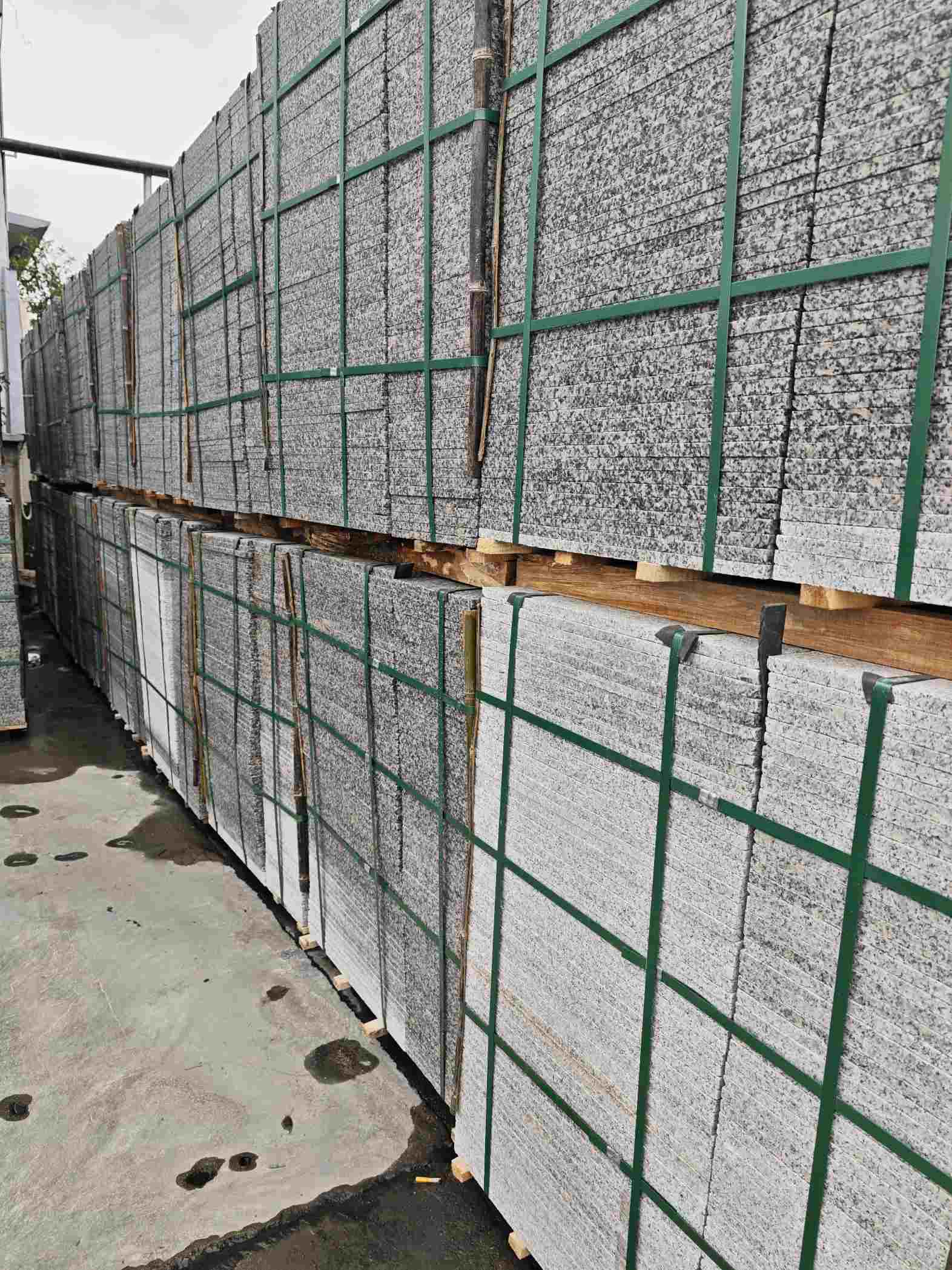 聊城芙蓉白地铺石，石材地铺石