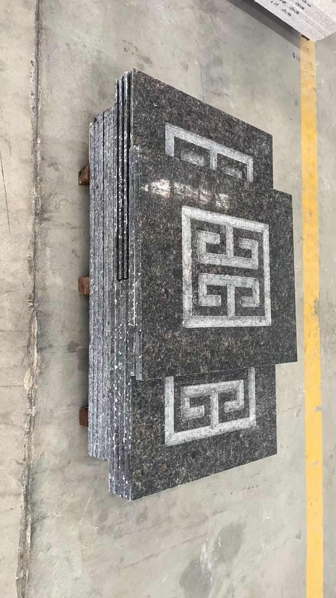聊城英国棕回纹雕刻版